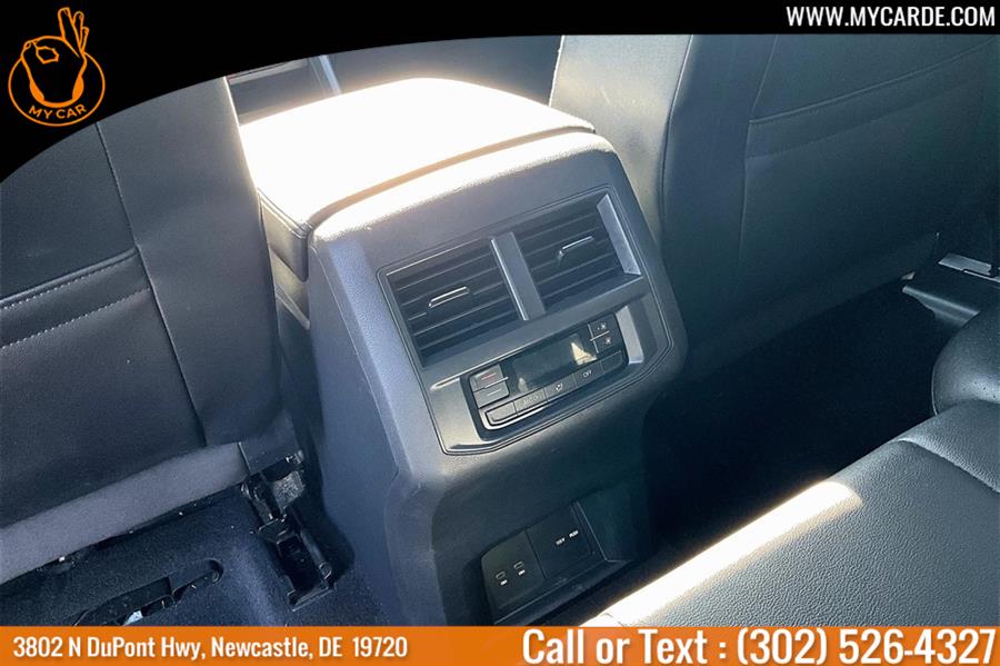 2021 Volkswagen Atlas 3.6L V6 SE w/Technology, available for sale in New Castle, Delaware | My Car. New Castle, Delaware 2021 Volkswagen Atlas 3.6L V6 SE w/Technology, available for sale in New Castle, Delaware | My Car. New Castle, Delaware