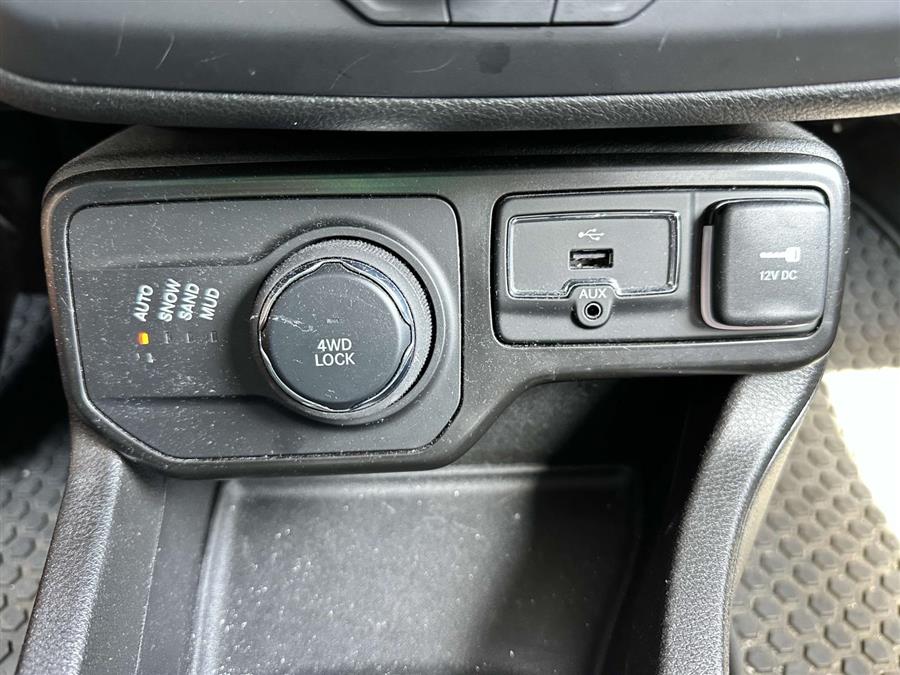 2022 Jeep Renegade Limited, available for sale in Patchogue, New York | Baron Supercenter. Patchogue, New York 2022 Jeep Renegade Limited, available for sale in Patchogue, New York | Baron Supercenter. Patchogue, New York