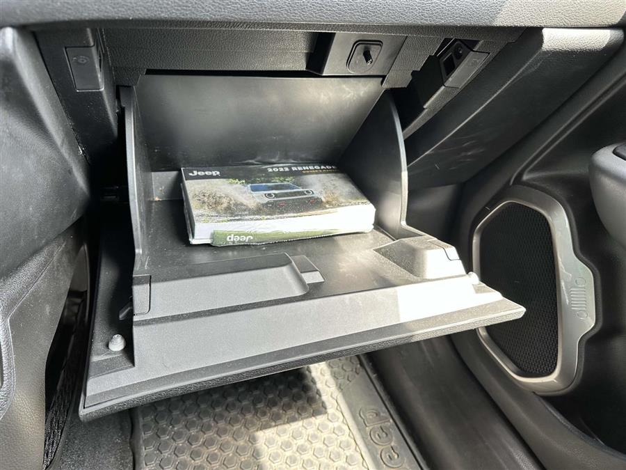 2022 Jeep Renegade Limited, available for sale in Patchogue, New York | Baron Supercenter. Patchogue, New York 2022 Jeep Renegade Limited, available for sale in Patchogue, New York | Baron Supercenter. Patchogue, New York