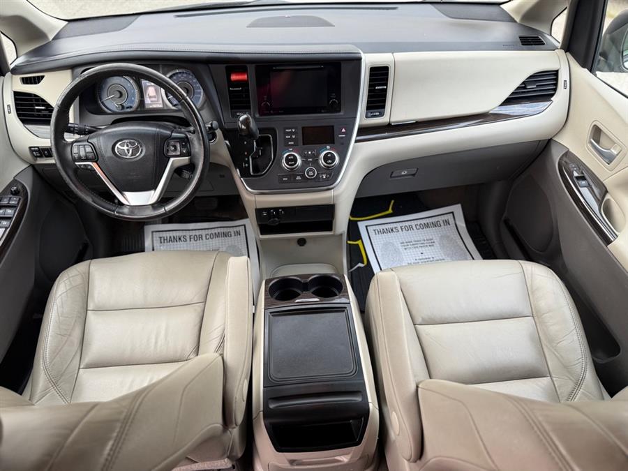 2016 Toyota Sienna XLE, available for sale in Lawrence, Massachusetts | Home Run Auto Sales Inc. Lawrence, Massachusetts 2016 Toyota Sienna XLE, available for sale in Lawrence, Massachusetts | Home Run Auto Sales Inc. Lawrence, Massachusetts