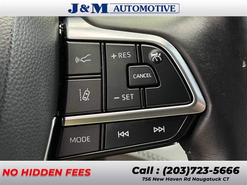 2021 Toyota Highlander XLE, available for sale in Naugatuck, Connecticut | J&M Automotive Sls&Svc LLC. Naugatuck, Connecticut 2021 Toyota Highlander XLE, available for sale in Naugatuck, Connecticut | J&M Automotive Sls&Svc LLC. Naugatuck, Connecticut