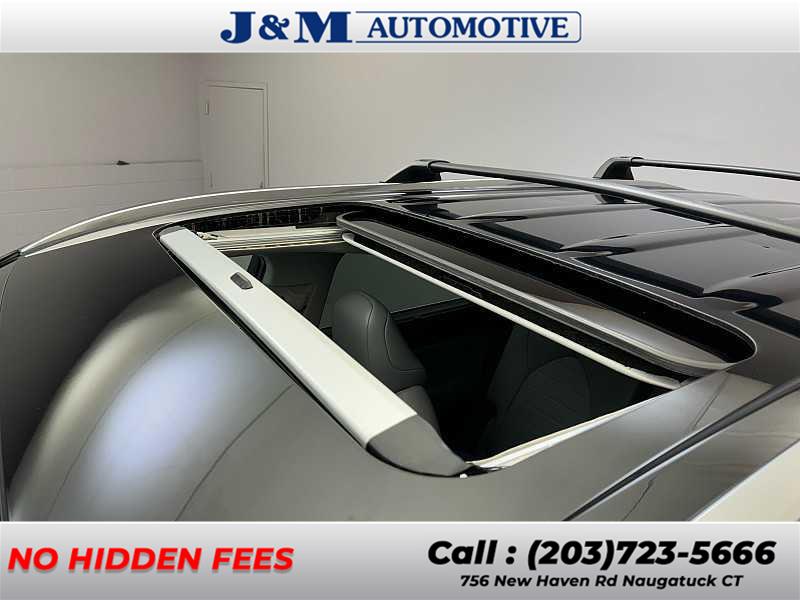 2021 Toyota Highlander XLE, available for sale in Naugatuck, Connecticut | J&M Automotive Sls&Svc LLC. Naugatuck, Connecticut 2021 Toyota Highlander XLE, available for sale in Naugatuck, Connecticut | J&M Automotive Sls&Svc LLC. Naugatuck, Connecticut