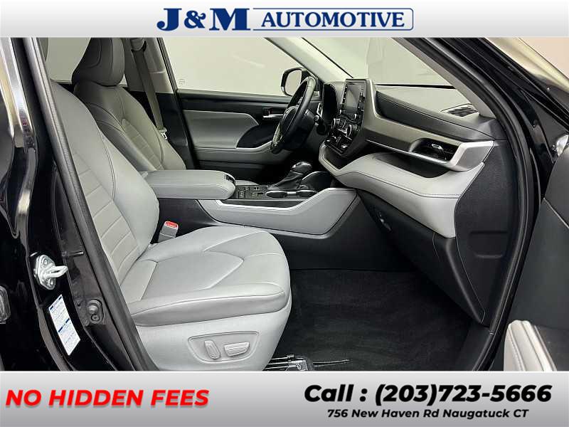 2021 Toyota Highlander XLE, available for sale in Naugatuck, Connecticut | J&M Automotive Sls&Svc LLC. Naugatuck, Connecticut 2021 Toyota Highlander XLE, available for sale in Naugatuck, Connecticut | J&M Automotive Sls&Svc LLC. Naugatuck, Connecticut