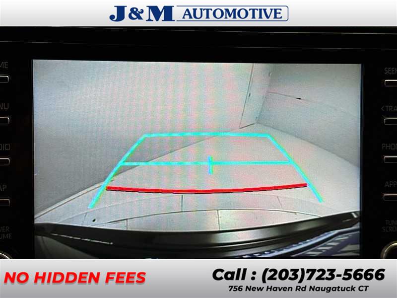 2021 Toyota Highlander XLE, available for sale in Naugatuck, Connecticut | J&M Automotive Sls&Svc LLC. Naugatuck, Connecticut 2021 Toyota Highlander XLE, available for sale in Naugatuck, Connecticut | J&M Automotive Sls&Svc LLC. Naugatuck, Connecticut