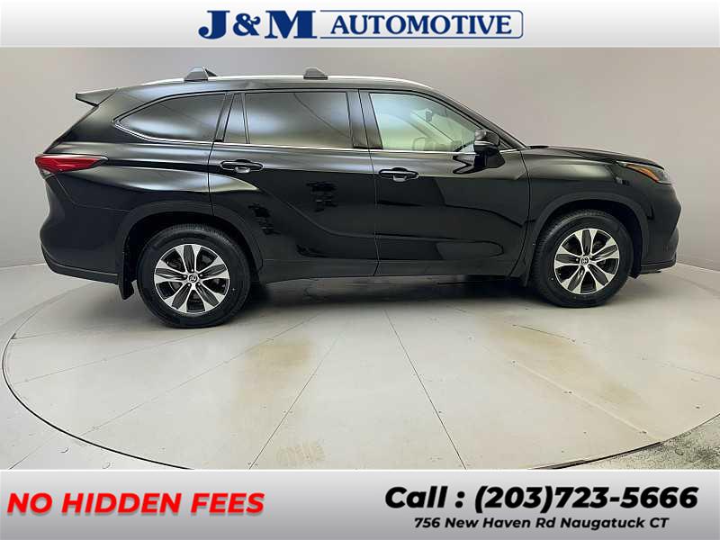 2021 Toyota Highlander XLE, available for sale in Naugatuck, Connecticut | J&M Automotive Sls&Svc LLC. Naugatuck, Connecticut 2021 Toyota Highlander XLE, available for sale in Naugatuck, Connecticut | J&M Automotive Sls&Svc LLC. Naugatuck, Connecticut