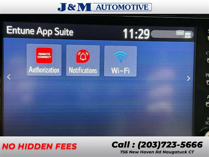 2021 Toyota Highlander XLE, available for sale in Naugatuck, Connecticut | J&M Automotive Sls&Svc LLC. Naugatuck, Connecticut 2021 Toyota Highlander XLE, available for sale in Naugatuck, Connecticut | J&M Automotive Sls&Svc LLC. Naugatuck, Connecticut