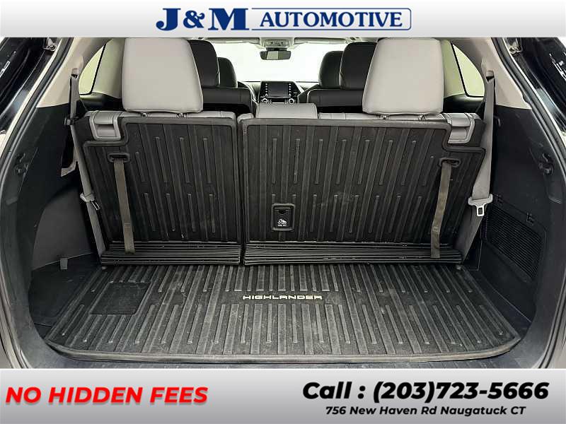 2021 Toyota Highlander XLE, available for sale in Naugatuck, Connecticut | J&M Automotive Sls&Svc LLC. Naugatuck, Connecticut 2021 Toyota Highlander XLE, available for sale in Naugatuck, Connecticut | J&M Automotive Sls&Svc LLC. Naugatuck, Connecticut