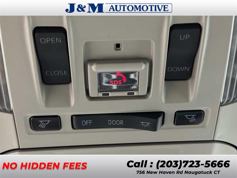 2021 Toyota Highlander XLE, available for sale in Naugatuck, Connecticut | J&M Automotive Sls&Svc LLC. Naugatuck, Connecticut 2021 Toyota Highlander XLE, available for sale in Naugatuck, Connecticut | J&M Automotive Sls&Svc LLC. Naugatuck, Connecticut
