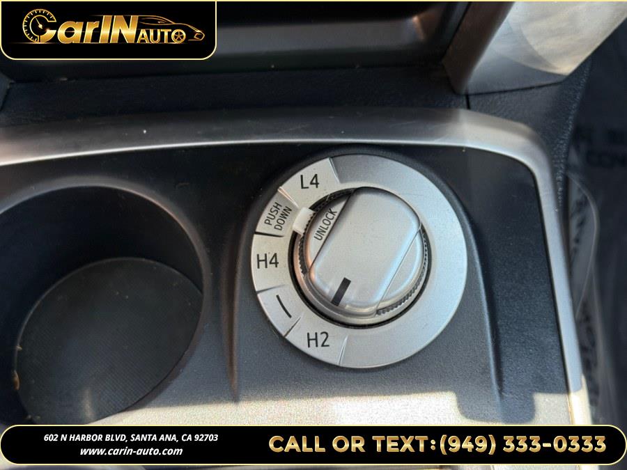 2015 Toyota 4Runner 4WD 4dr V6 SR5 Premium (Natl), available for sale in Santa Ana, California | Carin Auto. Santa Ana, California 2015 Toyota 4Runner 4WD 4dr V6 SR5 Premium (Natl), available for sale in Santa Ana, California | Carin Auto. Santa Ana, California