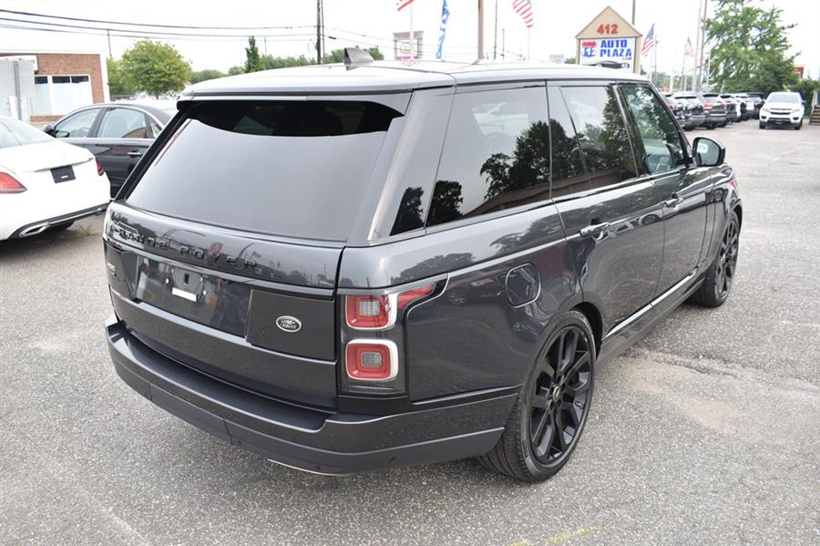 2020 Land Rover Range Rover P525 HSE photo 3