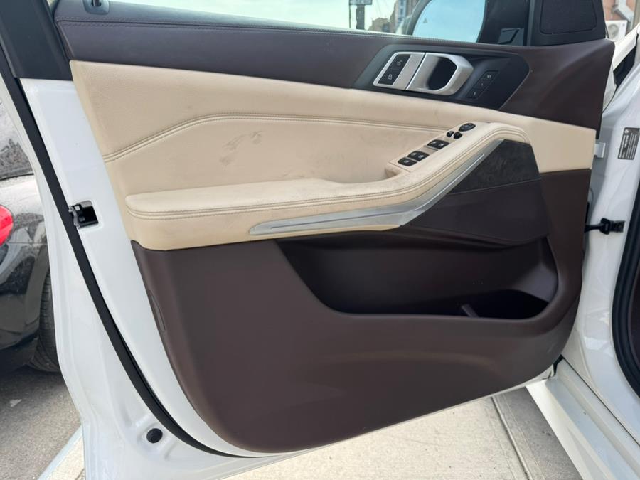 2019 BMW X5 xDrive40i Sports Activity Vehicle, available for sale in Jamaica, New York | Sunrise Autoland. Jamaica, New York 2019 BMW X5 xDrive40i Sports Activity Vehicle, available for sale in Jamaica, New York | Sunrise Autoland. Jamaica, New York