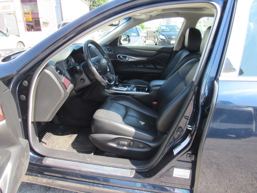 2018 INFINITI Q70 LUXE, available for sale in Worcester, Massachusetts | Hilario's Auto Sales Inc.. Worcester, Massachusetts 2018 INFINITI Q70 LUXE, available for sale in Worcester, Massachusetts | Hilario's Auto Sales Inc.. Worcester, Massachusetts