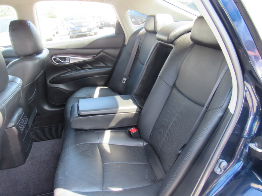 2018 INFINITI Q70 LUXE, available for sale in Worcester, Massachusetts | Hilario's Auto Sales Inc.. Worcester, Massachusetts 2018 INFINITI Q70 LUXE, available for sale in Worcester, Massachusetts | Hilario's Auto Sales Inc.. Worcester, Massachusetts