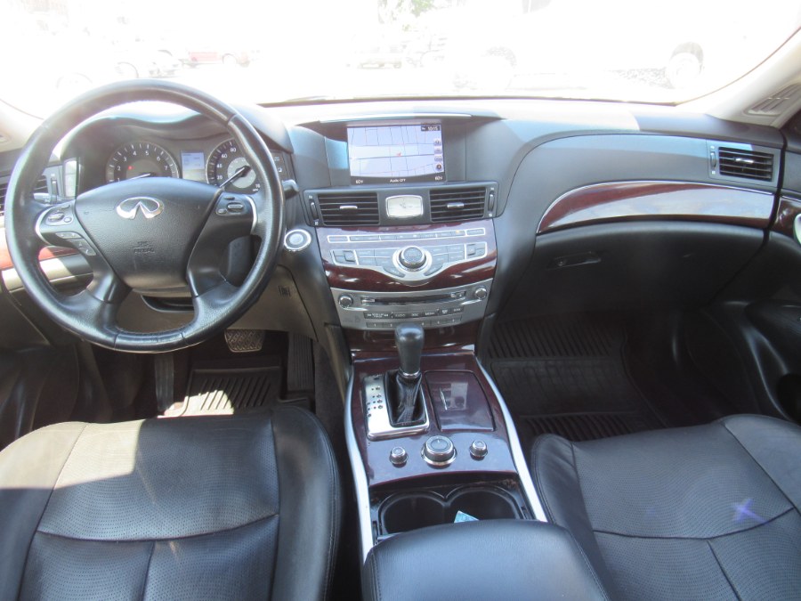 2018 INFINITI Q70 LUXE, available for sale in Worcester, Massachusetts | Hilario's Auto Sales Inc.. Worcester, Massachusetts 2018 INFINITI Q70 LUXE, available for sale in Worcester, Massachusetts | Hilario's Auto Sales Inc.. Worcester, Massachusetts
