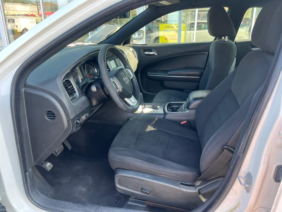 2013 Dodge Charger 4dr Sdn SE RWD, available for sale in Rosedale, New York | Sunrise Auto Sales. Rosedale, New York 2013 Dodge Charger 4dr Sdn SE RWD, available for sale in Rosedale, New York | Sunrise Auto Sales. Rosedale, New York