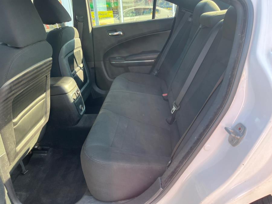 2013 Dodge Charger 4dr Sdn SE RWD, available for sale in Rosedale, New York | Sunrise Auto Sales. Rosedale, New York 2013 Dodge Charger 4dr Sdn SE RWD, available for sale in Rosedale, New York | Sunrise Auto Sales. Rosedale, New York