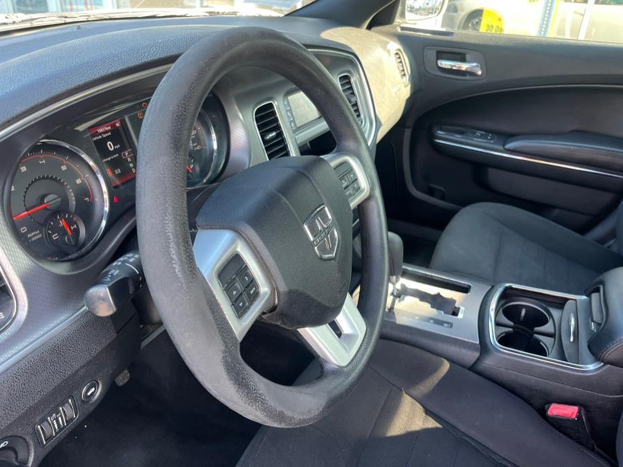 2013 Dodge Charger 4dr Sdn SE RWD, available for sale in Rosedale, New York | Sunrise Auto Sales. Rosedale, New York 2013 Dodge Charger 4dr Sdn SE RWD, available for sale in Rosedale, New York | Sunrise Auto Sales. Rosedale, New York
