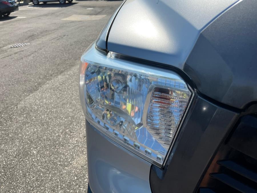 2015 Toyota Tundra 4WD Truck Double Cab 4.6L V8 6-Sp CLEAN CARFAX!!!!, available for sale in Rosedale, New York | Sunrise Auto Sales. Rosedale, New York 2015 Toyota Tundra 4WD Truck Double Cab 4.6L V8 6-Sp CLEAN CARFAX!!!!, available for sale in Rosedale, New York | Sunrise Auto Sales. Rosedale, New York