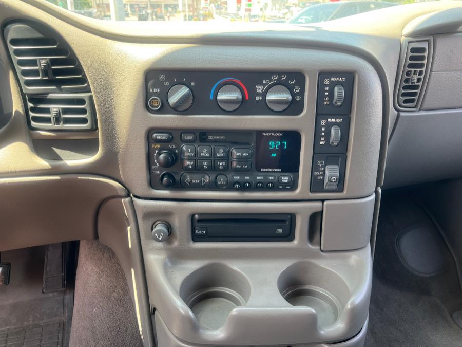 2005 GMC Safari Ext 111" WB AWD, available for sale in Rosedale, New York | Sunrise Auto Sales. Rosedale, New York 2005 GMC Safari Ext 111" WB AWD, available for sale in Rosedale, New York | Sunrise Auto Sales. Rosedale, New York