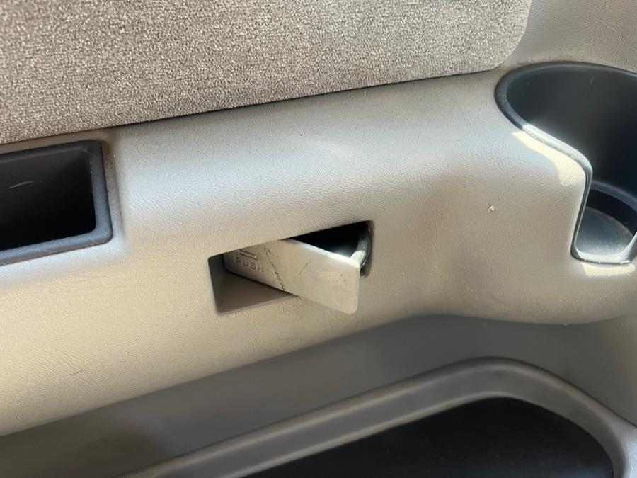 2005 GMC Safari Ext 111" WB AWD, available for sale in Rosedale, New York | Sunrise Auto Sales. Rosedale, New York 2005 GMC Safari Ext 111" WB AWD, available for sale in Rosedale, New York | Sunrise Auto Sales. Rosedale, New York