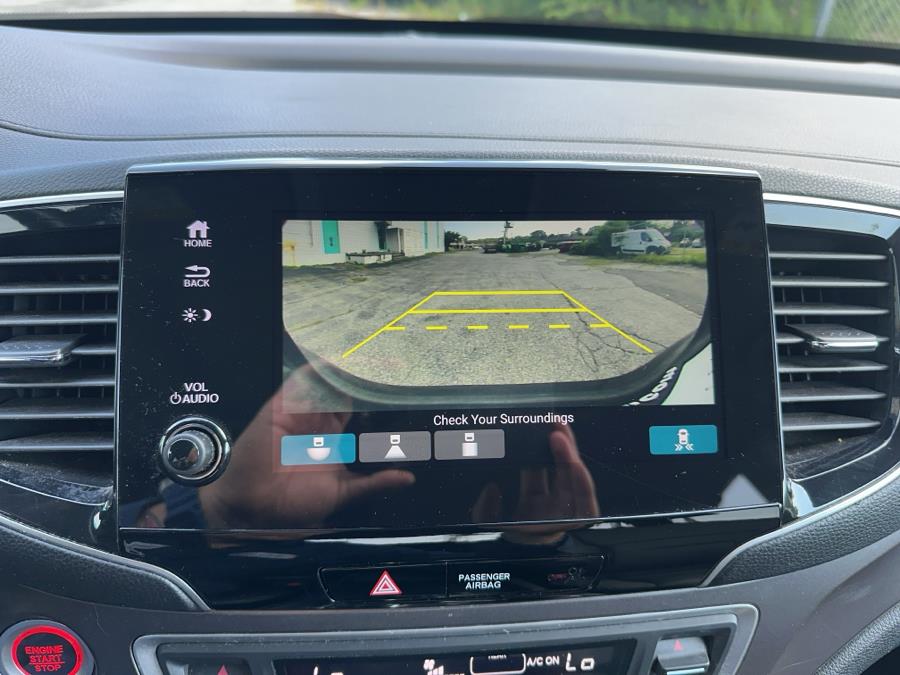 2022 Honda Pilot EX-L AWD, available for sale in Milford, Connecticut | Dealertown Auto Wholesalers. Milford, Connecticut 2022 Honda Pilot EX-L AWD, available for sale in Milford, Connecticut | Dealertown Auto Wholesalers. Milford, Connecticut