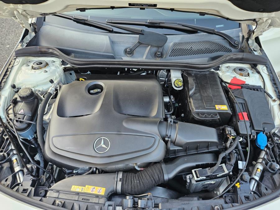 2014 Mercedes-Benz CLA-Class 4dr Sdn CLA 250 FWD, available for sale in East Windsor, Connecticut | Toro Auto. East Windsor, Connecticut 2014 Mercedes-Benz CLA-Class 4dr Sdn CLA 250 FWD, available for sale in East Windsor, Connecticut | Toro Auto. East Windsor, Connecticut