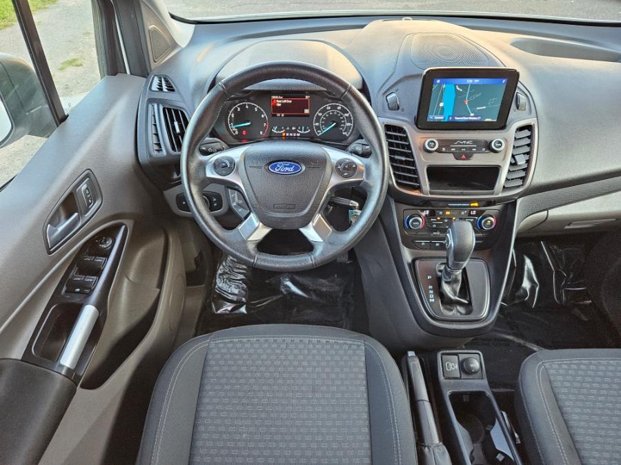 2022 Ford Transit Connect Wagon XLT LWB w/Rear Liftgate, available for sale in East Windsor, Connecticut | Toro Auto. East Windsor, Connecticut 2022 Ford Transit Connect Wagon XLT LWB w/Rear Liftgate, available for sale in East Windsor, Connecticut | Toro Auto. East Windsor, Connecticut