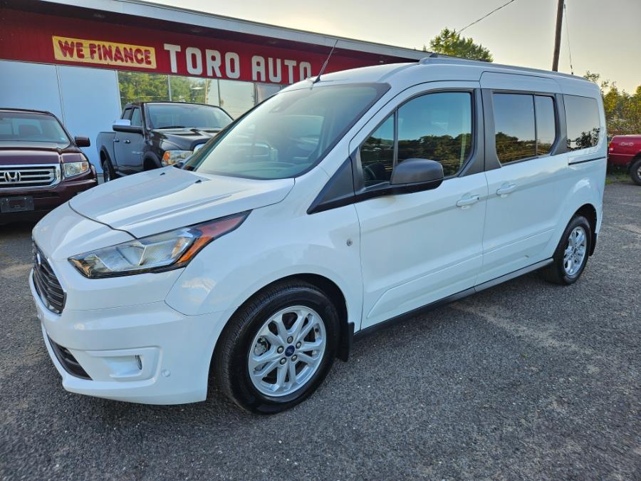 2022 Ford Transit Connect Wagon XLT LWB w/Rear Liftgate, available for sale in East Windsor, Connecticut | Toro Auto. East Windsor, Connecticut 2022 Ford Transit Connect Wagon XLT LWB w/Rear Liftgate, available for sale in East Windsor, Connecticut | Toro Auto. East Windsor, Connecticut