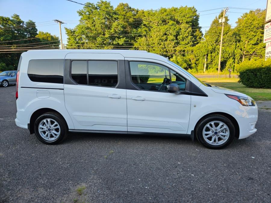 2022 Ford Transit Connect Wagon XLT LWB w/Rear Liftgate, available for sale in East Windsor, Connecticut | Toro Auto. East Windsor, Connecticut 2022 Ford Transit Connect Wagon XLT LWB w/Rear Liftgate, available for sale in East Windsor, Connecticut | Toro Auto. East Windsor, Connecticut