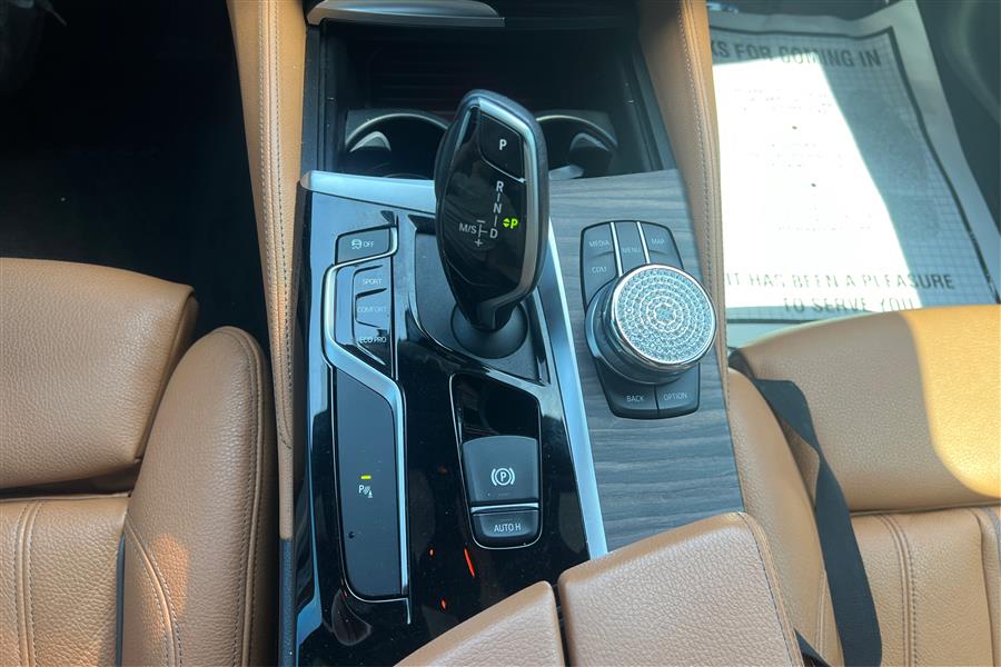 2020 Bmw 530i xDrive Sedan photo 16