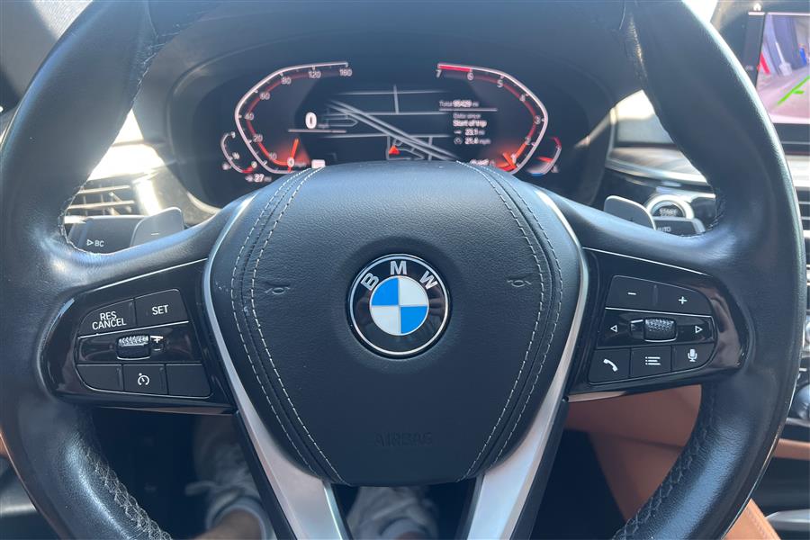 2020 Bmw 530i xDrive Sedan photo 18