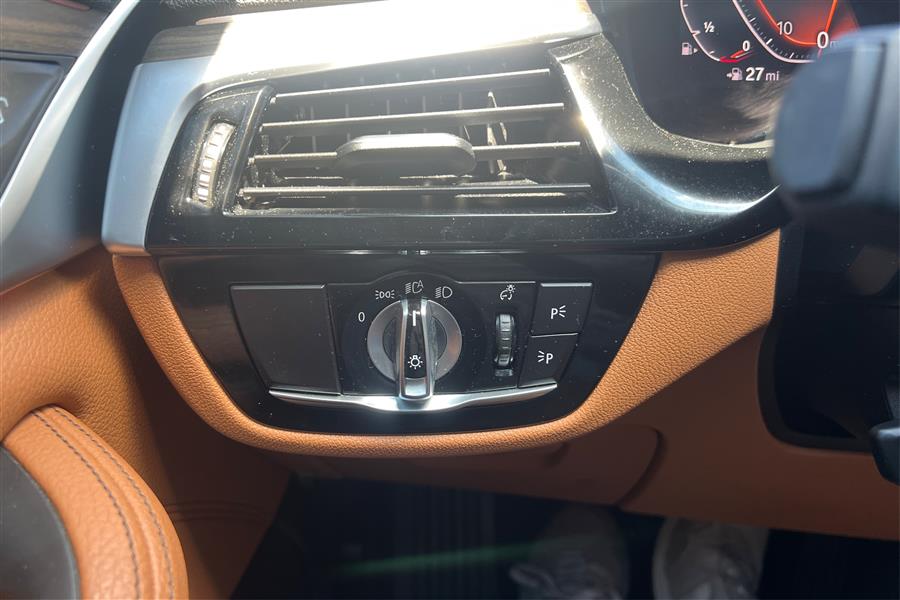2020 Bmw 530i xDrive Sedan photo 19