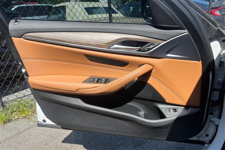 2020 Bmw 530i xDrive Sedan photo 21
