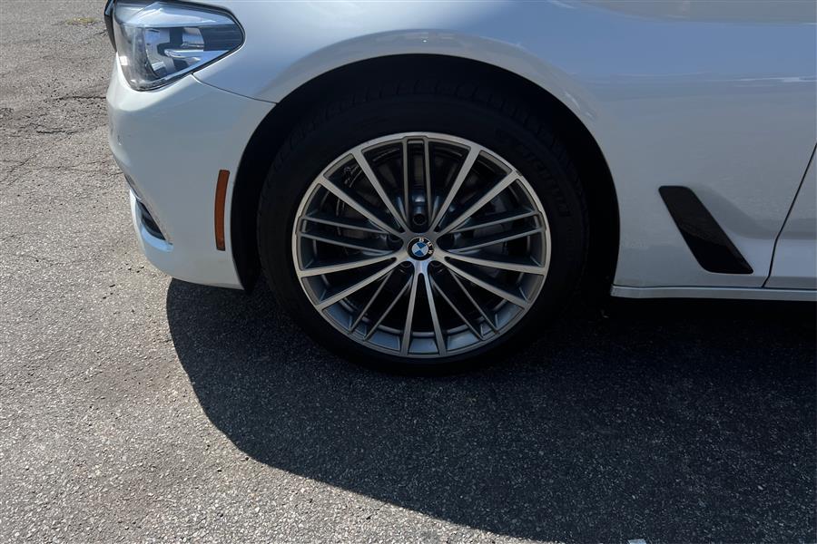 2020 Bmw 530i xDrive Sedan photo 27