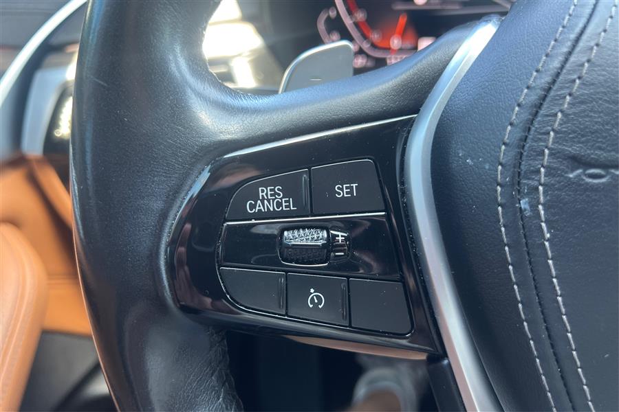 2020 Bmw 530i xDrive Sedan photo 38