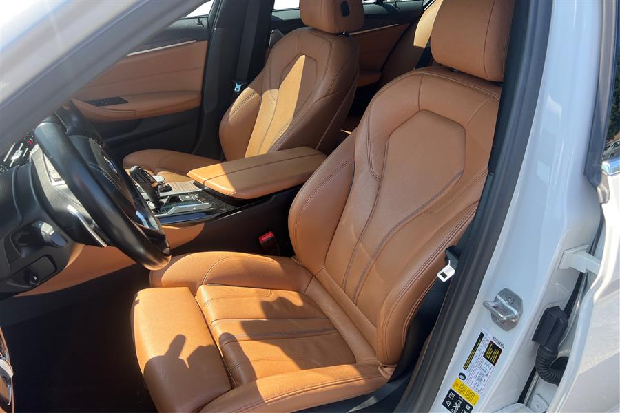 2020 Bmw 530i xDrive Sedan photo 9
