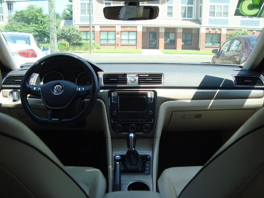 2016 Volkswagen Passat 4dr Sdn 1.8T Auto SE PZEV, available for sale in Manchester, Connecticut | Yara Motors. Manchester, Connecticut 2016 Volkswagen Passat 4dr Sdn 1.8T Auto SE PZEV, available for sale in Manchester, Connecticut | Yara Motors. Manchester, Connecticut