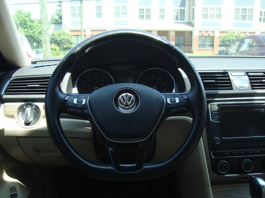 2016 Volkswagen Passat 4dr Sdn 1.8T Auto SE PZEV, available for sale in Manchester, Connecticut | Yara Motors. Manchester, Connecticut 2016 Volkswagen Passat 4dr Sdn 1.8T Auto SE PZEV, available for sale in Manchester, Connecticut | Yara Motors. Manchester, Connecticut