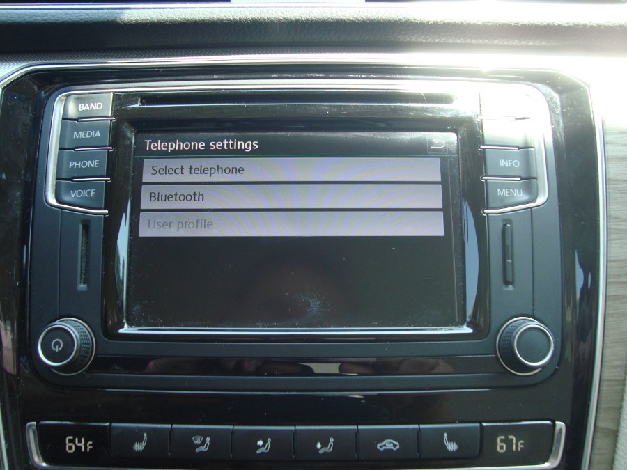 2016 Volkswagen Passat 4dr Sdn 1.8T Auto SE PZEV, available for sale in Manchester, Connecticut | Yara Motors. Manchester, Connecticut 2016 Volkswagen Passat 4dr Sdn 1.8T Auto SE PZEV, available for sale in Manchester, Connecticut | Yara Motors. Manchester, Connecticut