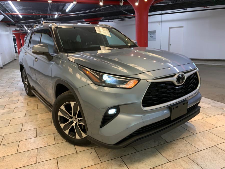 2022 Toyota Highlander XLE AWD (Natl), available for sale in Hillside, New Jersey | Euro Lux Auto. Hillside, New Jersey 2022 Toyota Highlander XLE AWD (Natl), available for sale in Hillside, New Jersey | Euro Lux Auto. Hillside, New Jersey