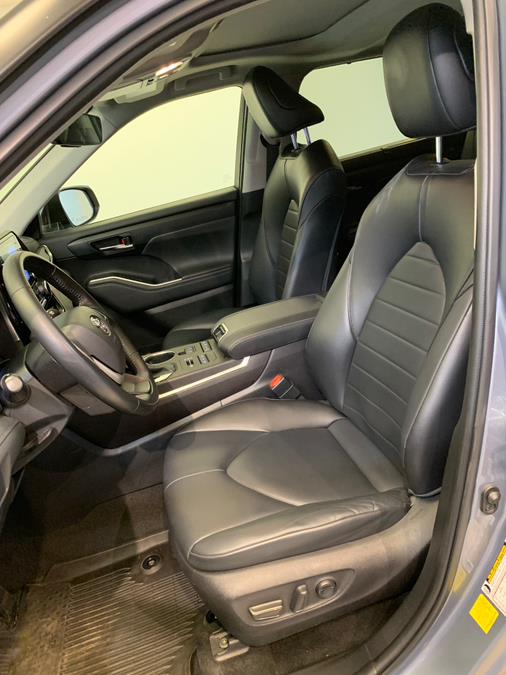2022 Toyota Highlander XLE AWD (Natl), available for sale in Hillside, New Jersey | Euro Lux Auto. Hillside, New Jersey 2022 Toyota Highlander XLE AWD (Natl), available for sale in Hillside, New Jersey | Euro Lux Auto. Hillside, New Jersey