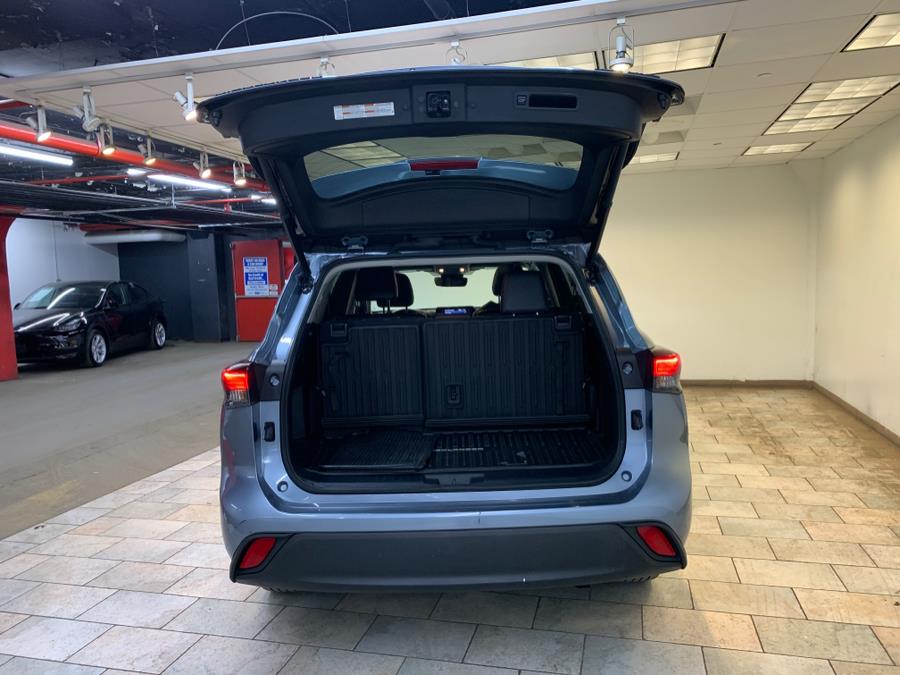 2022 Toyota Highlander XLE AWD (Natl), available for sale in Hillside, New Jersey | Euro Lux Auto. Hillside, New Jersey 2022 Toyota Highlander XLE AWD (Natl), available for sale in Hillside, New Jersey | Euro Lux Auto. Hillside, New Jersey