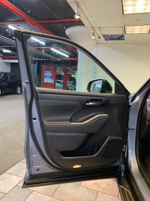 2022 Toyota Highlander XLE AWD (Natl), available for sale in Hillside, New Jersey | Euro Lux Auto. Hillside, New Jersey 2022 Toyota Highlander XLE AWD (Natl), available for sale in Hillside, New Jersey | Euro Lux Auto. Hillside, New Jersey