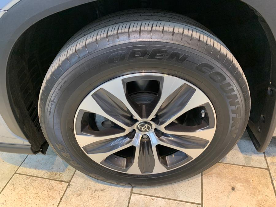 2022 Toyota Highlander XLE AWD (Natl), available for sale in Hillside, New Jersey | Euro Lux Auto. Hillside, New Jersey 2022 Toyota Highlander XLE AWD (Natl), available for sale in Hillside, New Jersey | Euro Lux Auto. Hillside, New Jersey
