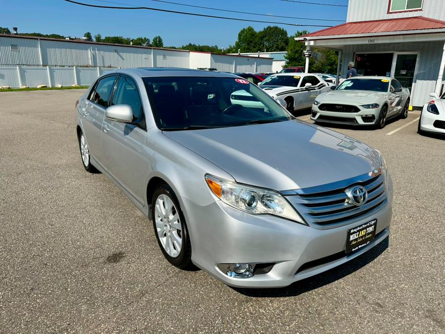 2012 Toyota Avalon 4dr Sdn Limited, available for sale in South Windsor, Connecticut | Mike And Tony Auto Sales, Inc. South Windsor, Connecticut 2012 Toyota Avalon 4dr Sdn Limited, available for sale in South Windsor, Connecticut | Mike And Tony Auto Sales, Inc. South Windsor, Connecticut