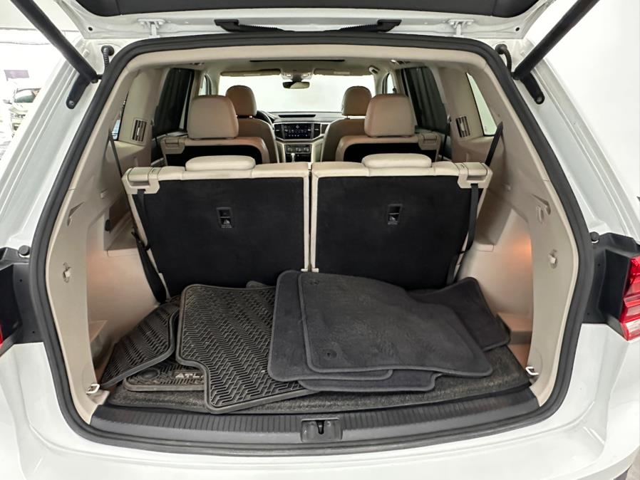 2019 Volkswagen Atlas 3.6L V6 SE w/Technology 4MOTION, available for sale in Linden, New Jersey | East Coast Auto Group. Linden, New Jersey 2019 Volkswagen Atlas 3.6L V6 SE w/Technology 4MOTION, available for sale in Linden, New Jersey | East Coast Auto Group. Linden, New Jersey