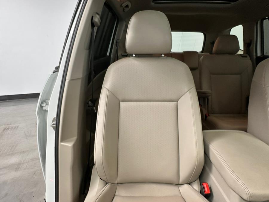 2019 Volkswagen Atlas 3.6L V6 SE w/Technology 4MOTION, available for sale in Linden, New Jersey | East Coast Auto Group. Linden, New Jersey 2019 Volkswagen Atlas 3.6L V6 SE w/Technology 4MOTION, available for sale in Linden, New Jersey | East Coast Auto Group. Linden, New Jersey