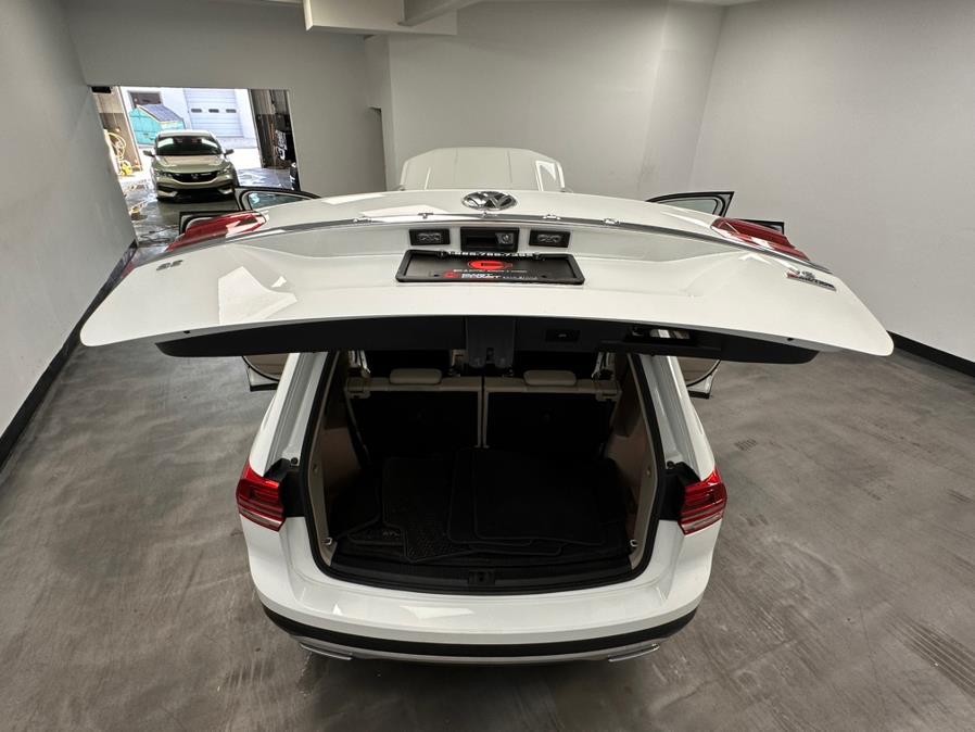 2019 Volkswagen Atlas 3.6L V6 SE w/Technology 4MOTION, available for sale in Linden, New Jersey | East Coast Auto Group. Linden, New Jersey 2019 Volkswagen Atlas 3.6L V6 SE w/Technology 4MOTION, available for sale in Linden, New Jersey | East Coast Auto Group. Linden, New Jersey