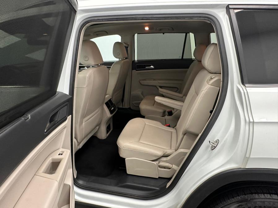 2019 Volkswagen Atlas 3.6L V6 SE w/Technology 4MOTION, available for sale in Linden, New Jersey | East Coast Auto Group. Linden, New Jersey 2019 Volkswagen Atlas 3.6L V6 SE w/Technology 4MOTION, available for sale in Linden, New Jersey | East Coast Auto Group. Linden, New Jersey