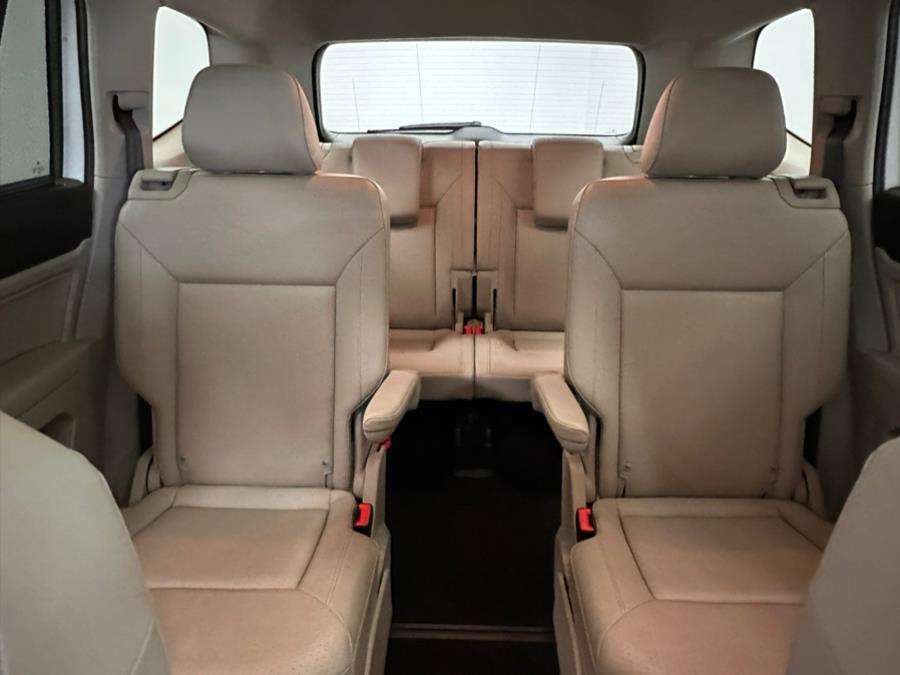 2019 Volkswagen Atlas 3.6L V6 SE w/Technology 4MOTION, available for sale in Linden, New Jersey | East Coast Auto Group. Linden, New Jersey 2019 Volkswagen Atlas 3.6L V6 SE w/Technology 4MOTION, available for sale in Linden, New Jersey | East Coast Auto Group. Linden, New Jersey